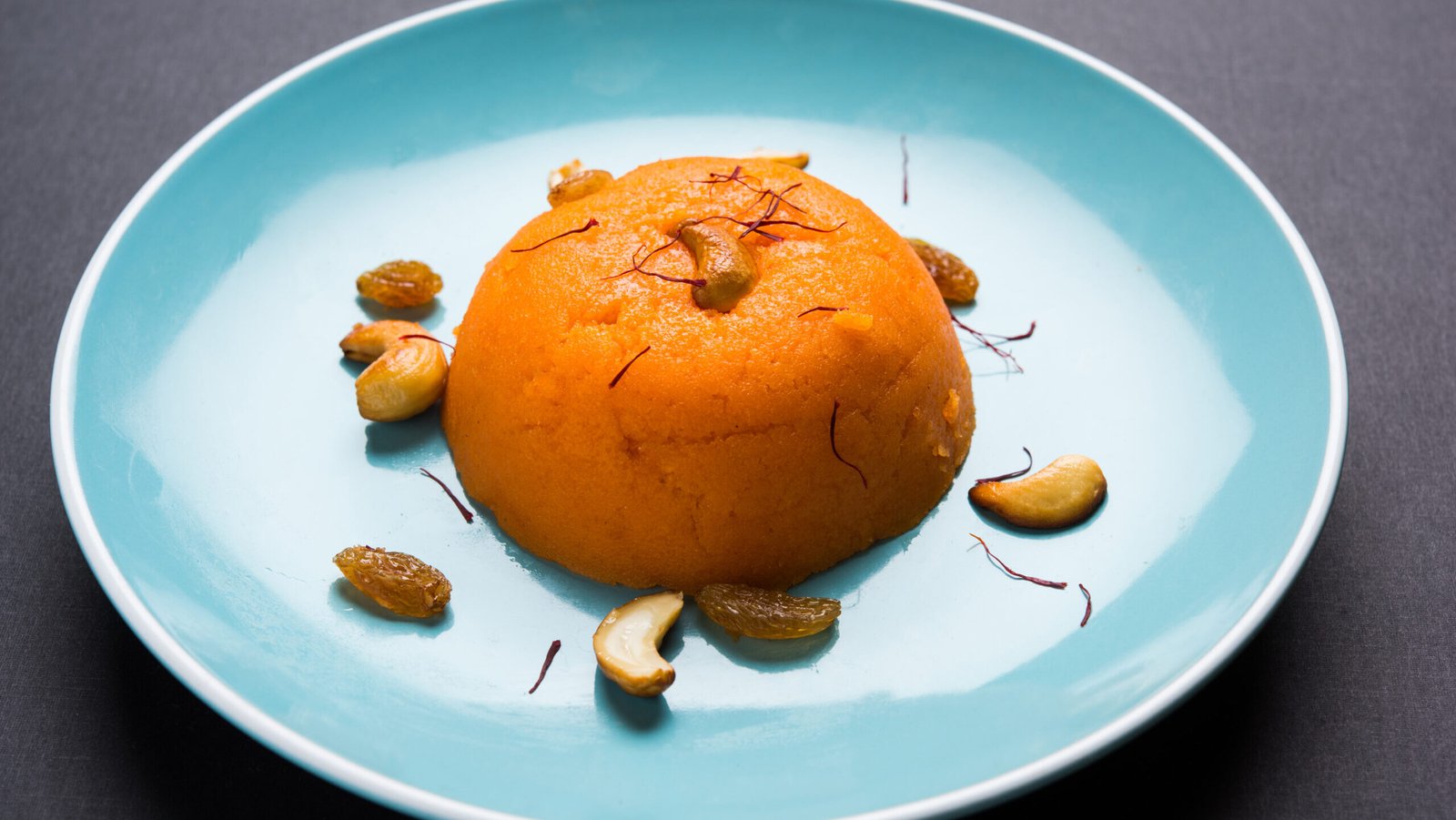 saffron-flavoured-semolina-halwa-or-sheera-2025-01-16-13-39-46-utc